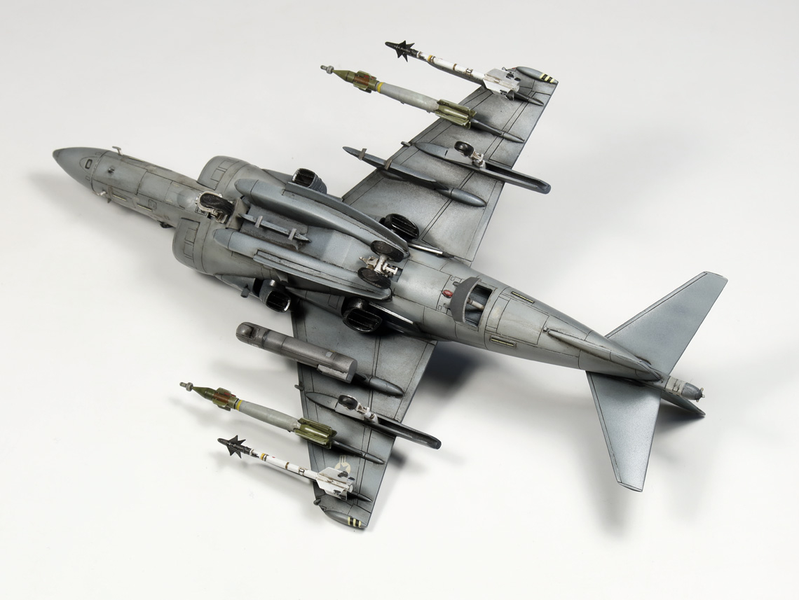 AV 8B Harrier II 09